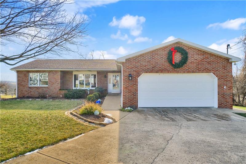 138 E Fair Meadows Dr, North Strabane, PA 15317 MLS 1535509 Coldwell Banker