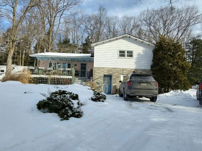 12 Wilderness Ln, Purchase Line School District, PA 15757 MLS 1538402