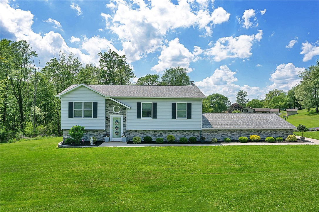 100 Bethel Church Rd, Lower Tyrone Township, PA 15428 MLS 1539014 Coldwell Banker