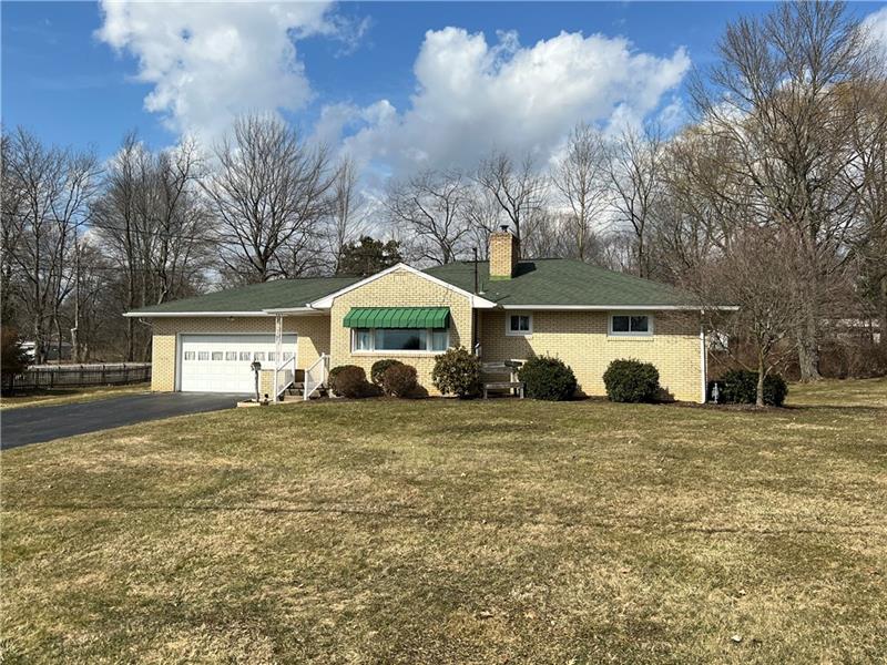 222 Sunset Dr, Neshannock Township, PA 16105 MLS 1539918 Coldwell