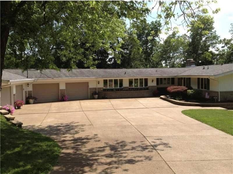 525 Coal Valley Rd, Jefferson Hills, PA 15025 MLS 1541546 Coldwell