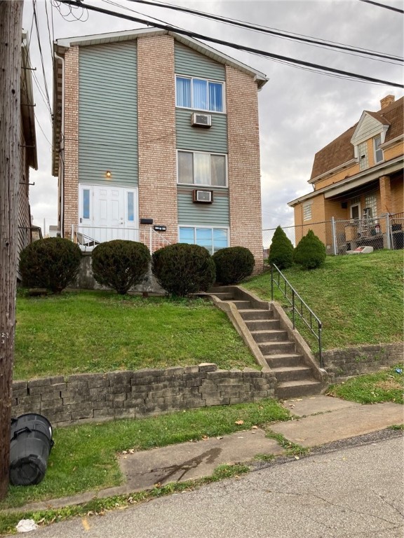 1426 Wolfe Ave, North Braddock, PA 15104 - MLS 1543530 - Coldwell Banker