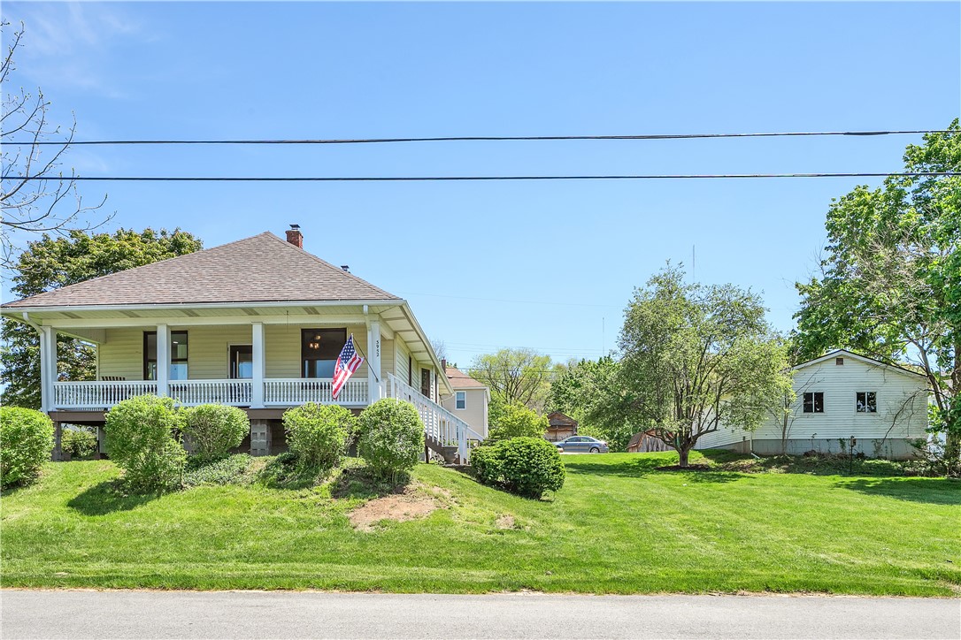 3952 Grand Ave, Hampton, PA 15101 MLS 1554025 Coldwell Banker