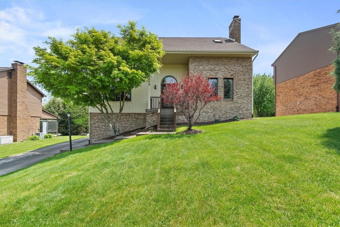 222 Grandview Dr, Kennedy Township, PA 15108 MLS 1554381 Coldwell