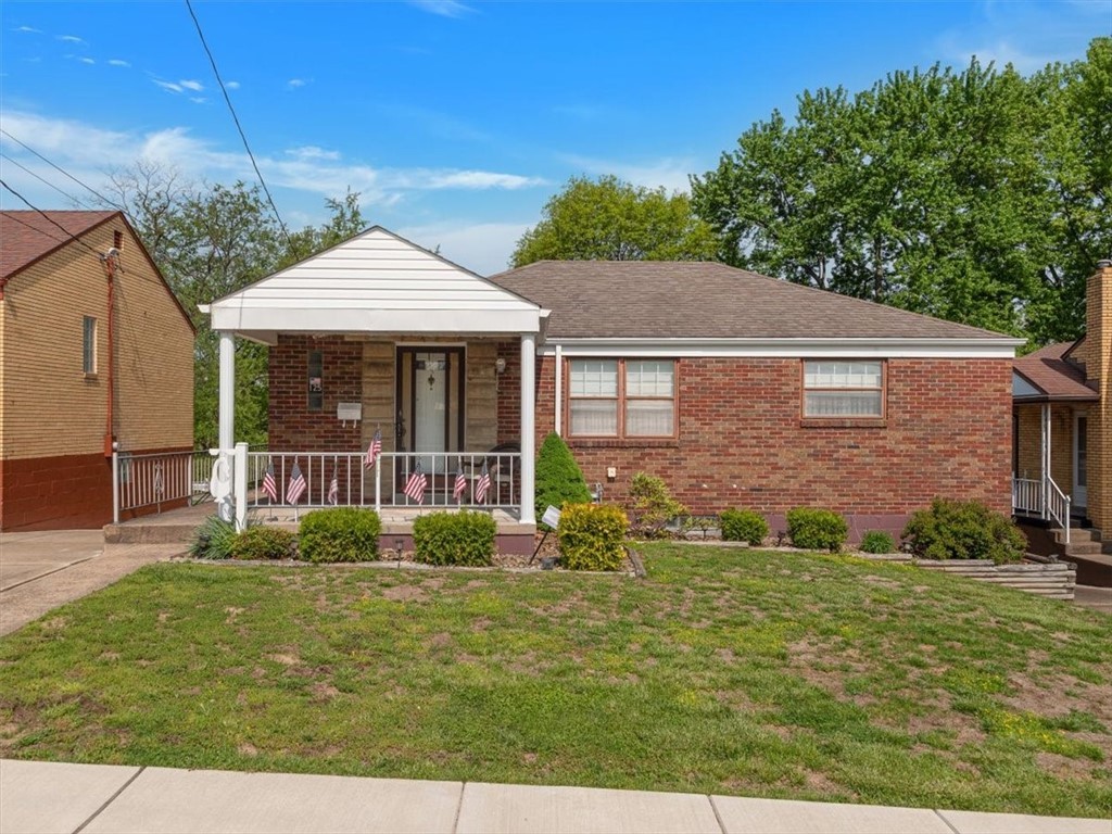 125 Roosevelt Ave, Stowe Township, PA 15136 MLS 1555006 Coldwell Banker