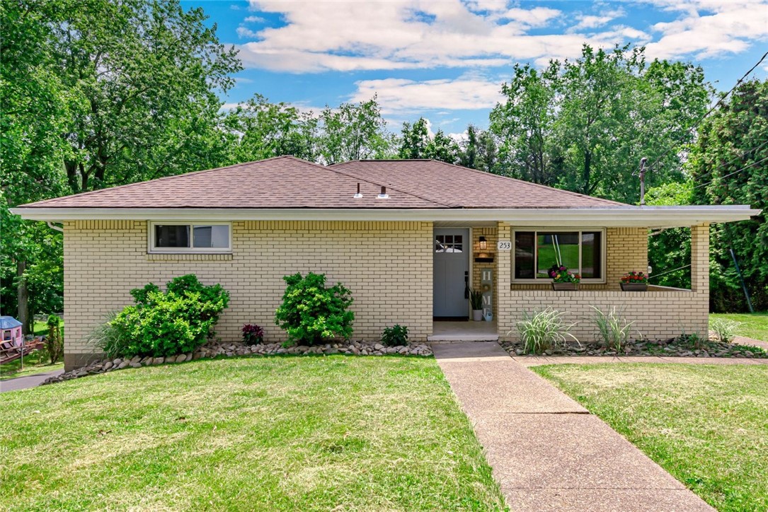 253 Garlow Dr, Pittsburgh, PA 15235 MLS 1560442 Coldwell Banker