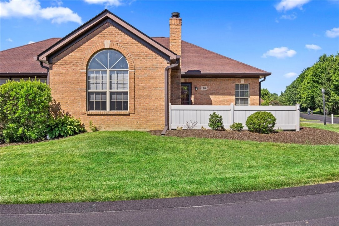 28 Ashford Dr, Cranberry Township, PA 16066 MLS 1561130 Coldwell Banker