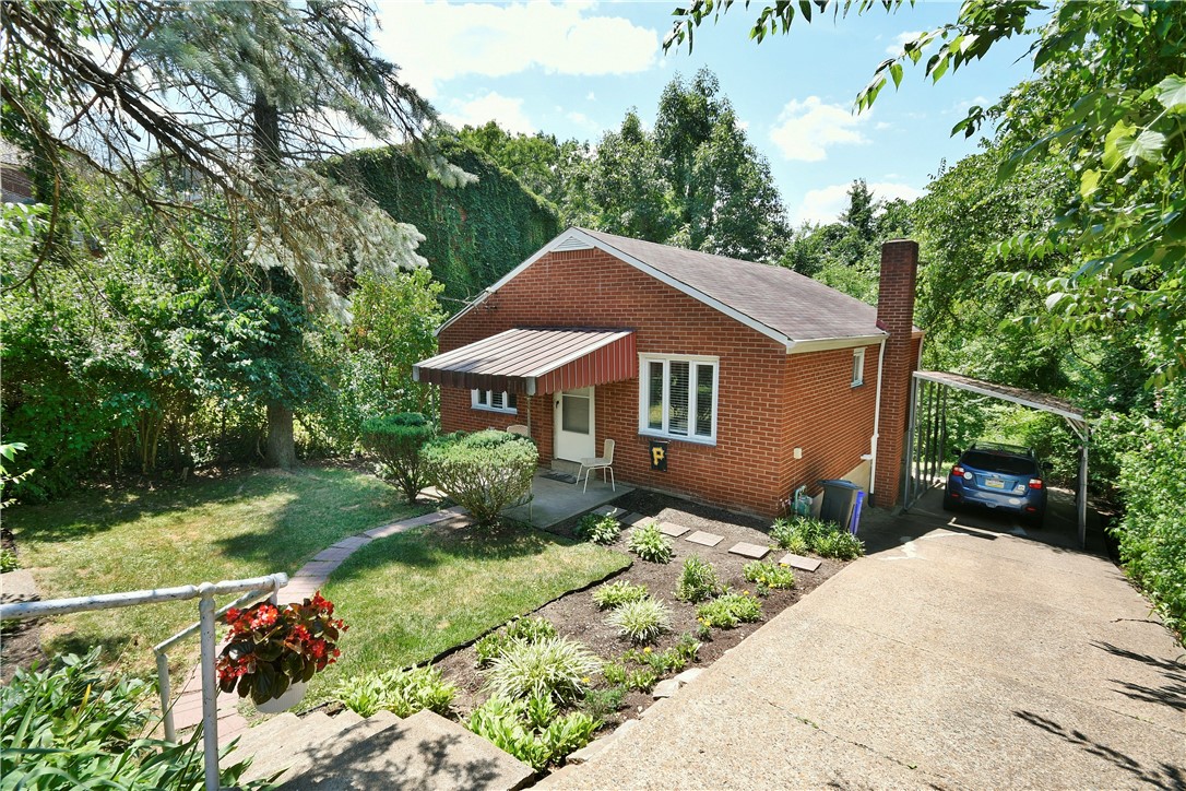 211 Ave, Pittsburgh, PA 15214 MLS 1565556 Coldwell Banker