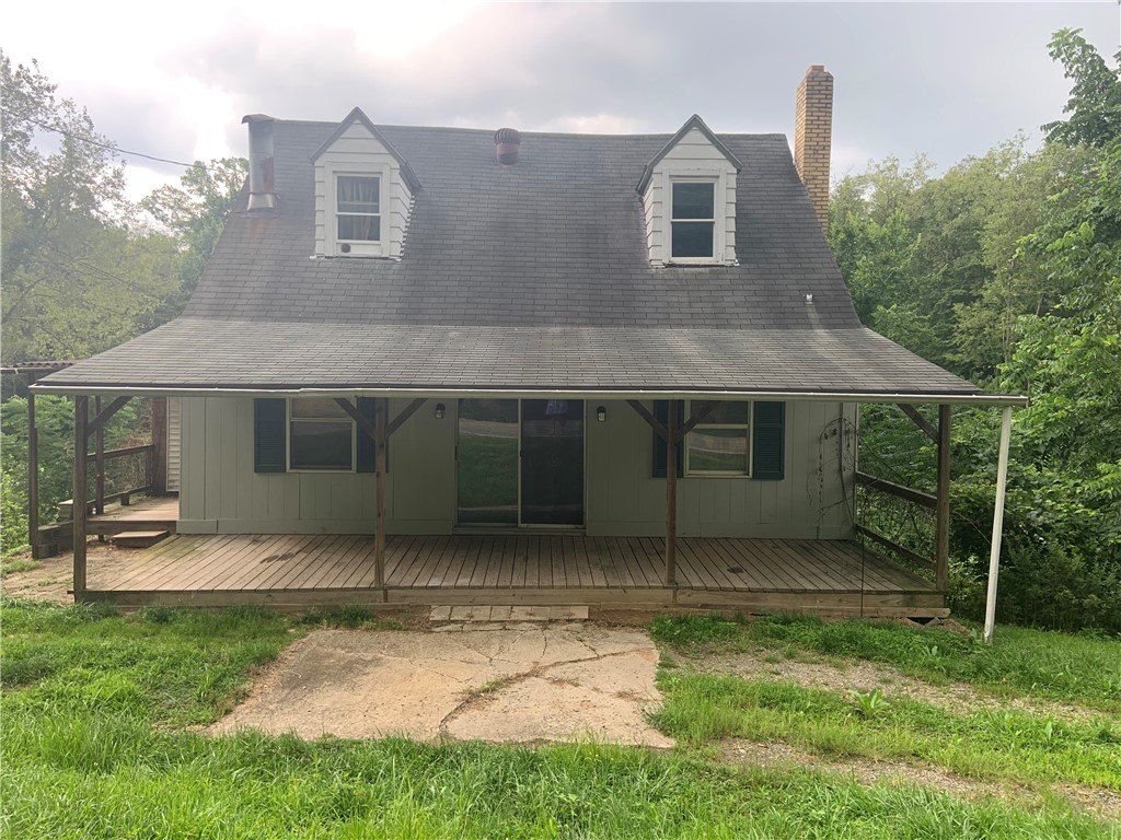 1809 Wildlife Lodge Rd, Lower Burrell, PA 15068 MLS 1569952