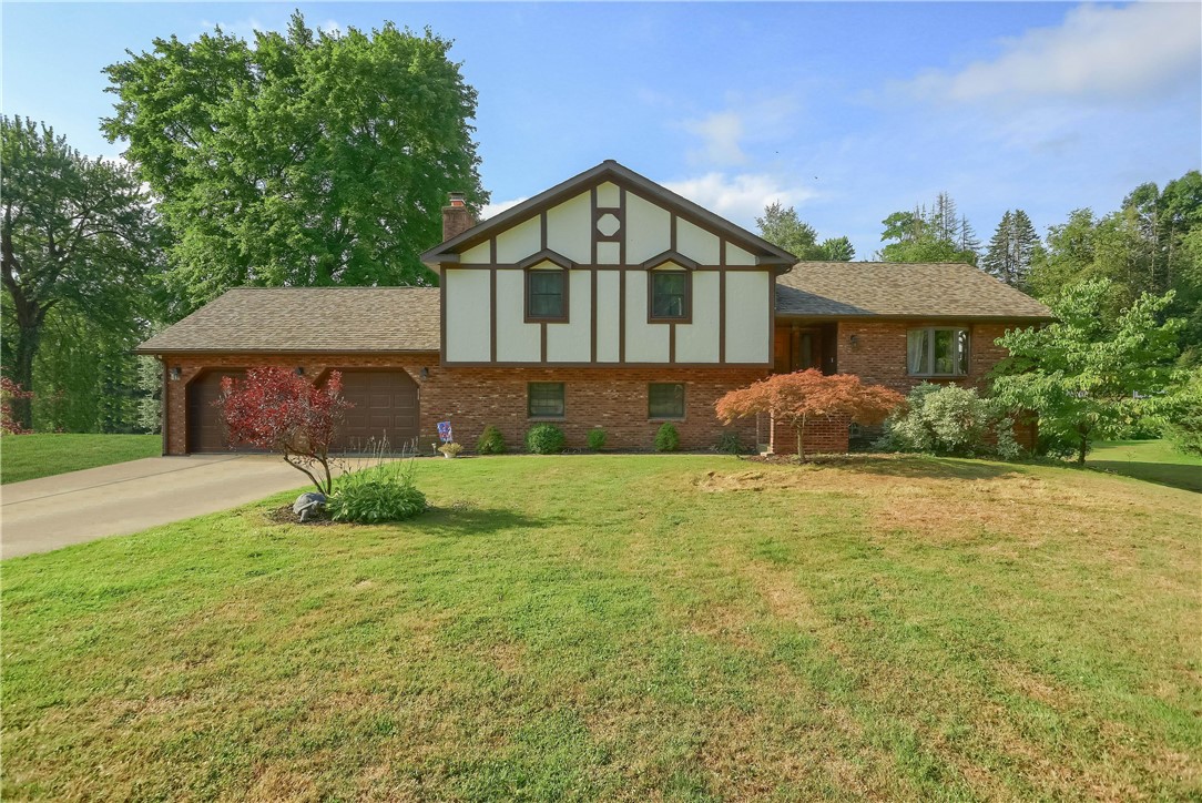 208 Shenango Rd, Neshannock Township, PA 16105 MLS 1569956 Coldwell