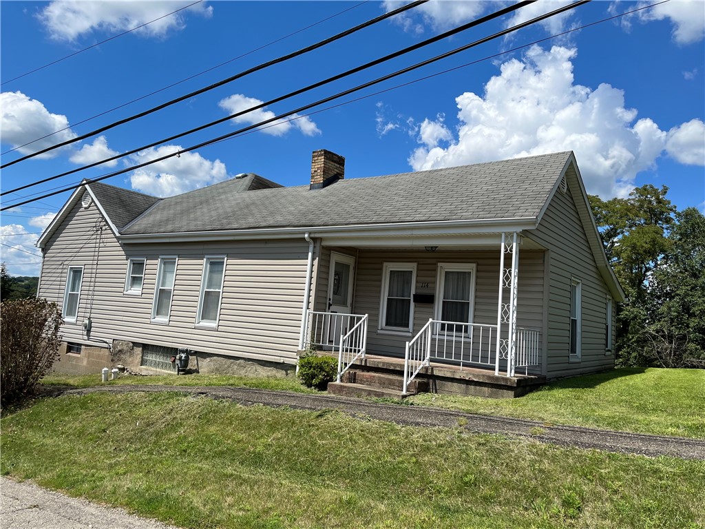 114 E Pittsburgh St, Burgettstown Boro, PA 15021 MLS 1571598