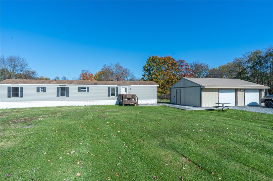 1187 Barkeyville Rd, Pine Township, PA 16127 MLS 1582180 Coldwell