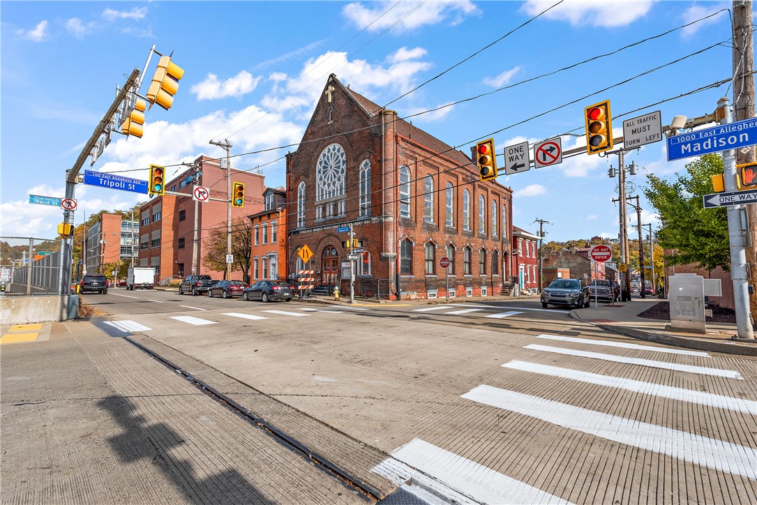 1000 Madison Ave, Pittsburgh, PA 15212 MLS 1583039 Coldwell Banker