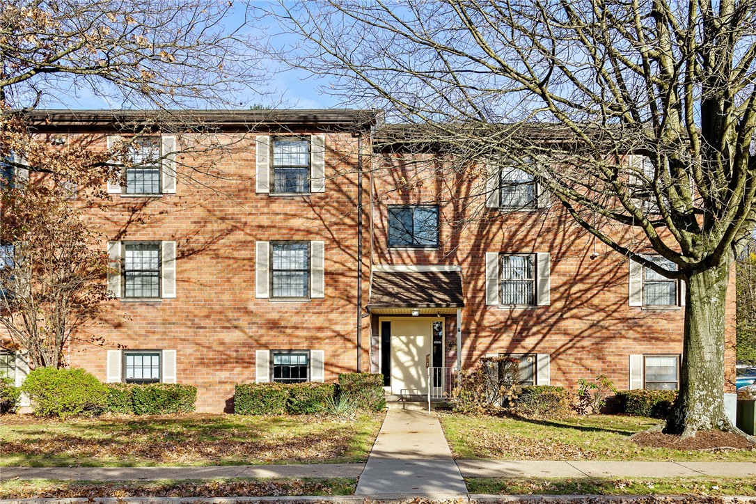 7238 Beacon Hill Dr, Pittsburgh, PA 15221 MLS 1583723 Coldwell Banker