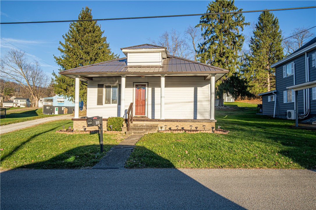 131 Penn St, McClellandtown, PA 15458 MLS 1583839 Coldwell Banker