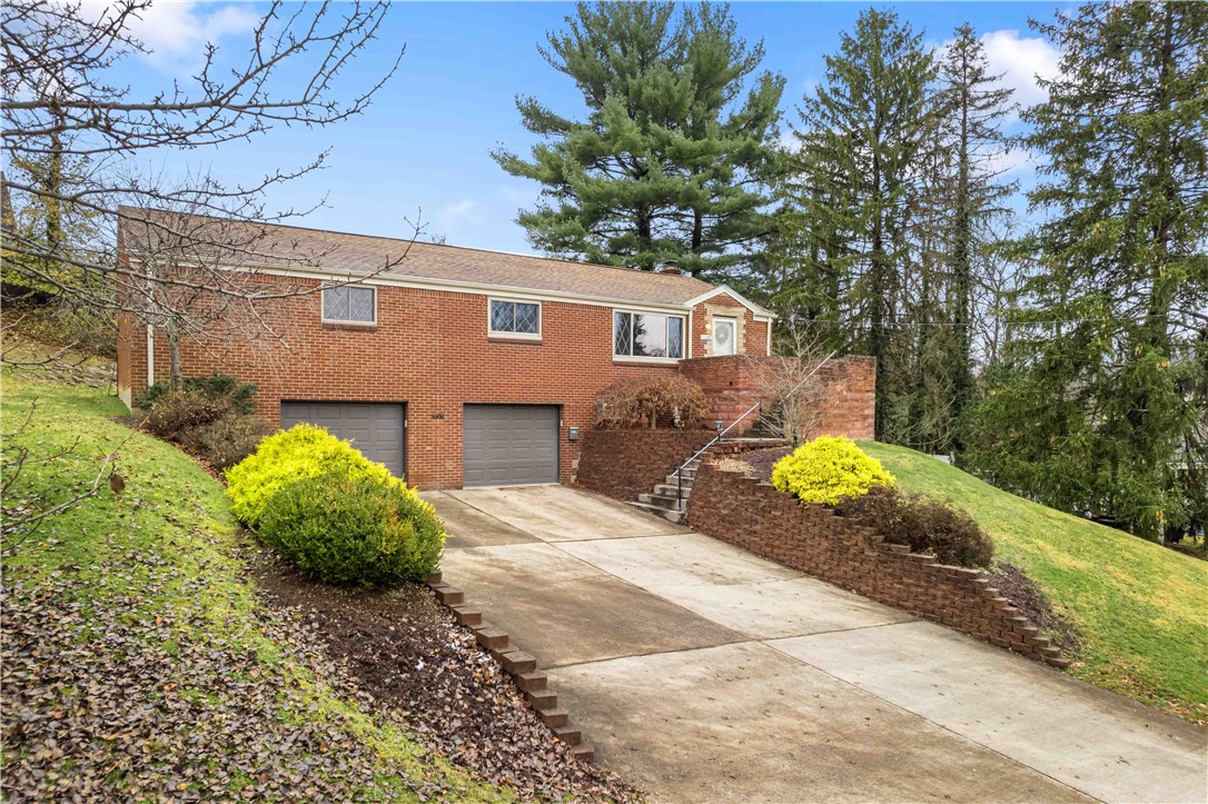 5608 Diann Dr, Bethel Park, PA 15236 MLS 1584438 Coldwell Banker