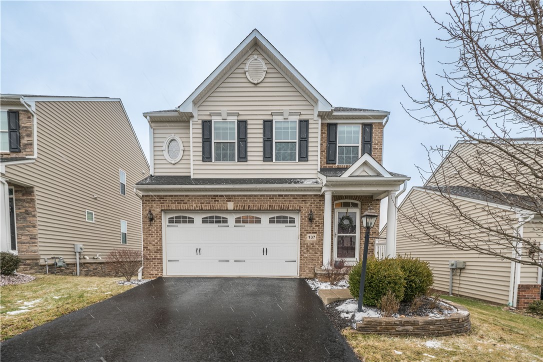 137 Cimarron Dr, MoonCrescent Township, PA 15108 MLS 1591247