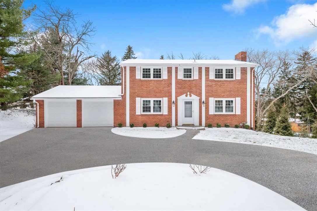 970 Beaver Grade Rd, Moon/Crescent Twp, PA 15108 MLS 1591332