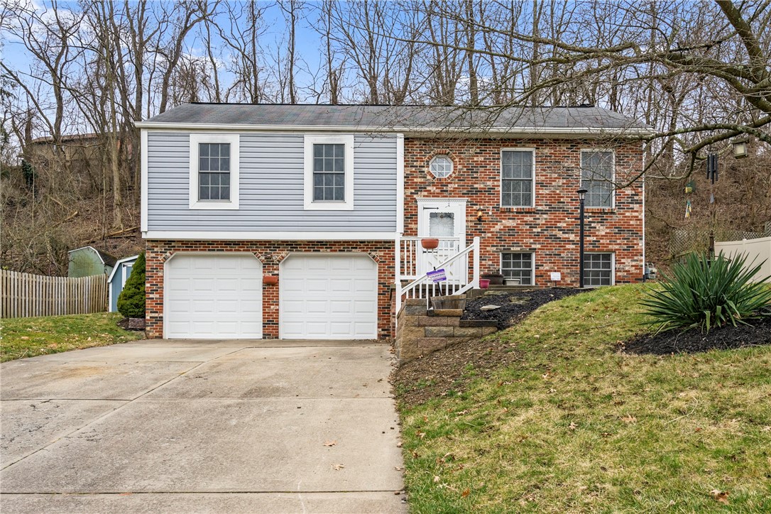 16 Fawnvue Dr, Robinson Twp NWA, PA 15136 MLS 1592377 Coldwell Banker