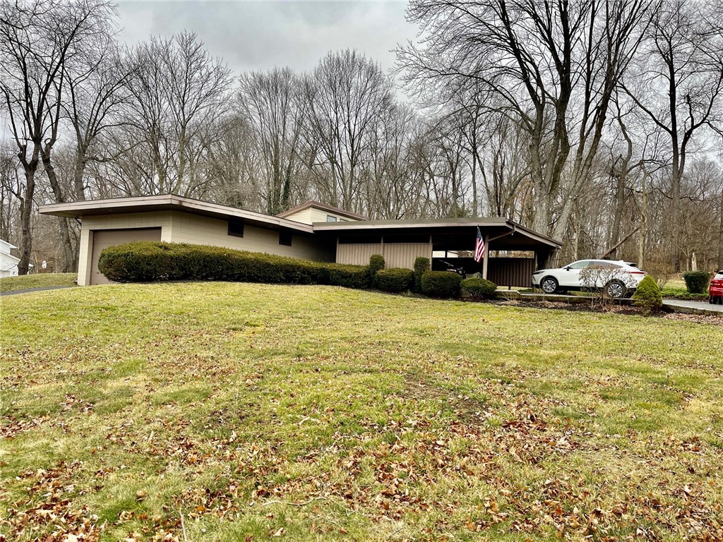 372 Randall Dr, Neshannock Township, PA 16105 MLS 1594296 Coldwell