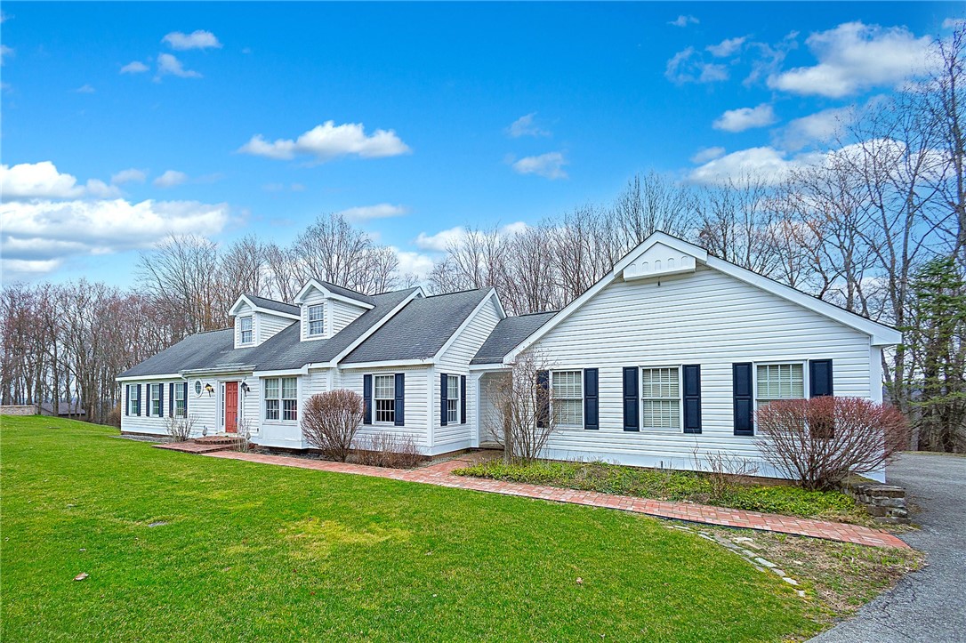 2204 Elizabeth Ct, Murrysville, PA 15632 MLS 1595273 Coldwell Banker