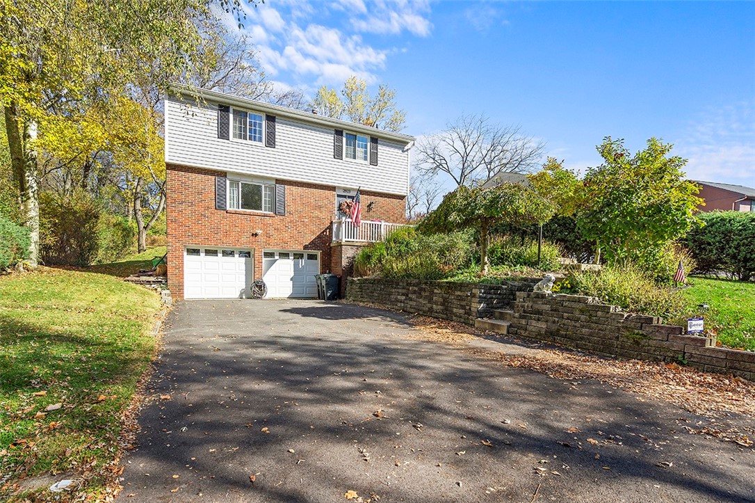 2923 Amy Dr, South Park, PA 15129 MLS 1597144 Coldwell Banker