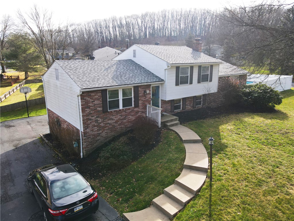 817 Timberwood Dr, Cranberry Township, PA 16066 MLS 1597478