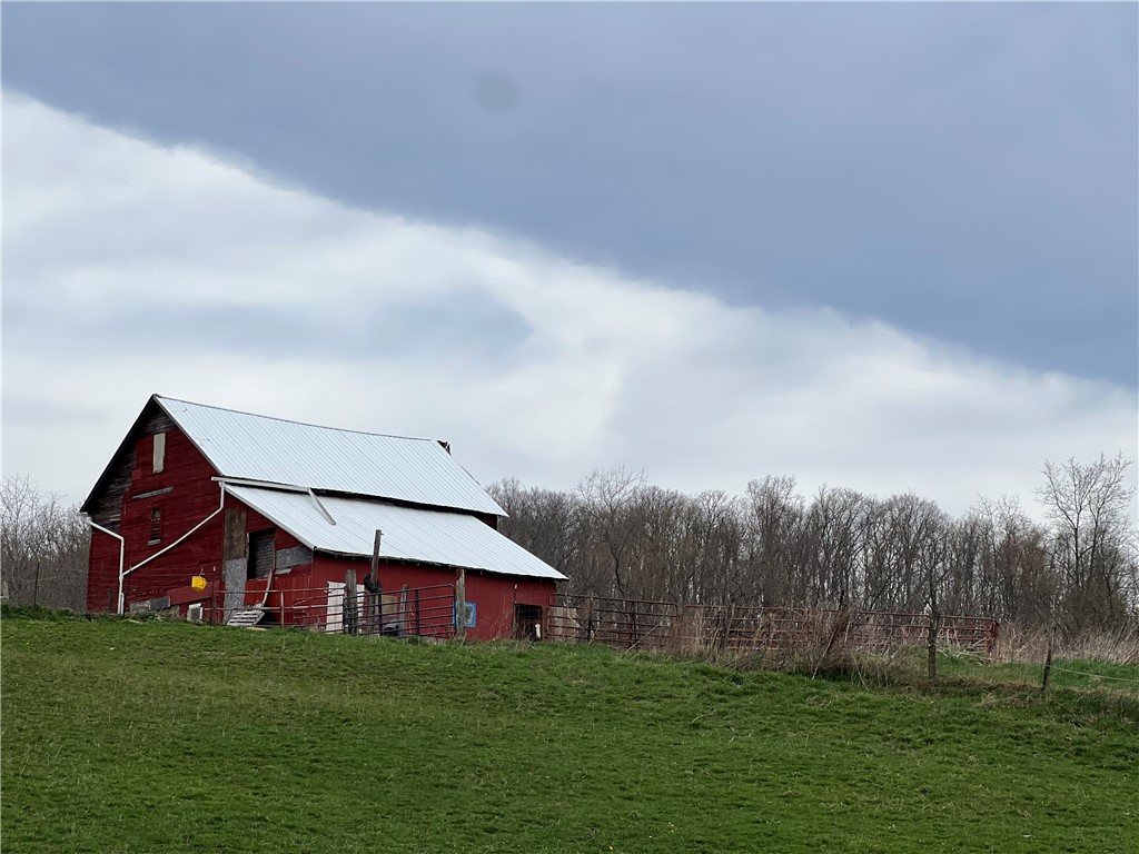 4 Sports Dr, Burgettstown Boro, PA 15054 MLS 1599601 Coldwell Banker