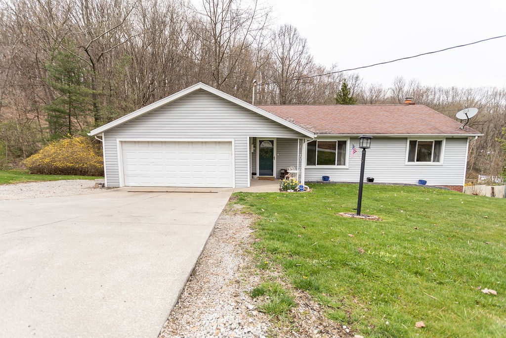 569 Upper Middletown Rd, Menallen Township, PA 15480 MLS 1599945