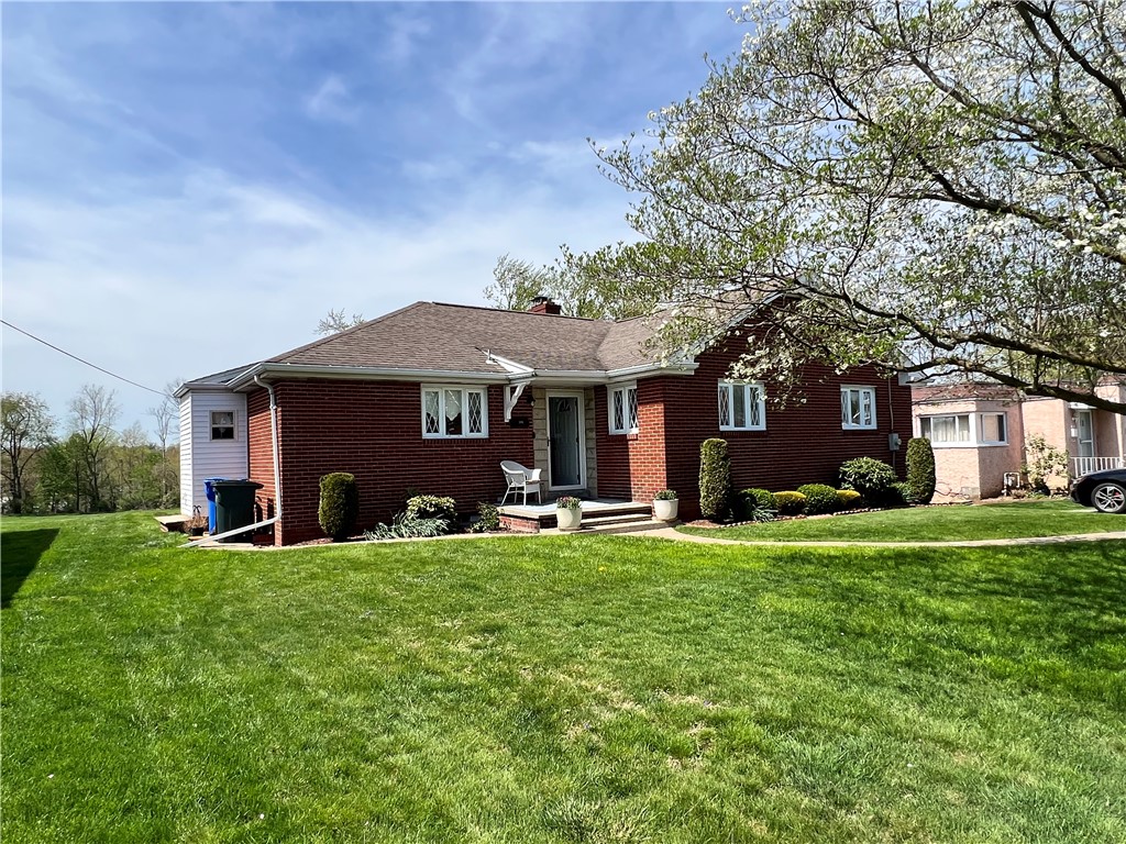 134 Arizona Dr, Lower Burrell, PA 15068 MLS 1603302 Coldwell Banker