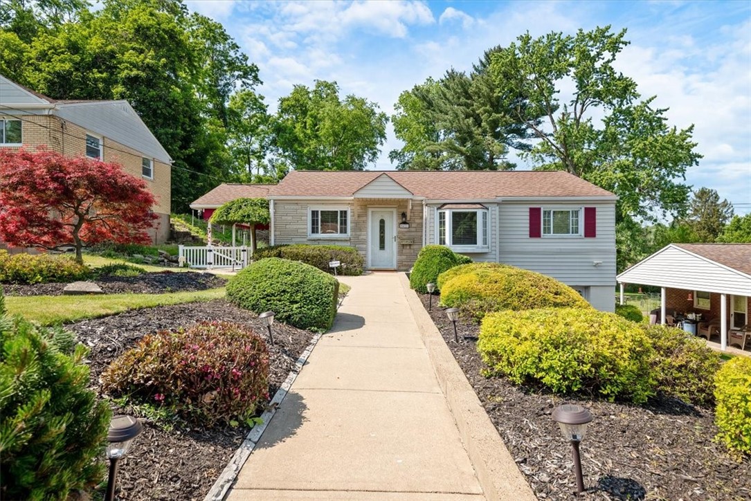 5621 Villahaven Dr, Bethel Park, PA 15236 MLS 1608176 Coldwell Banker