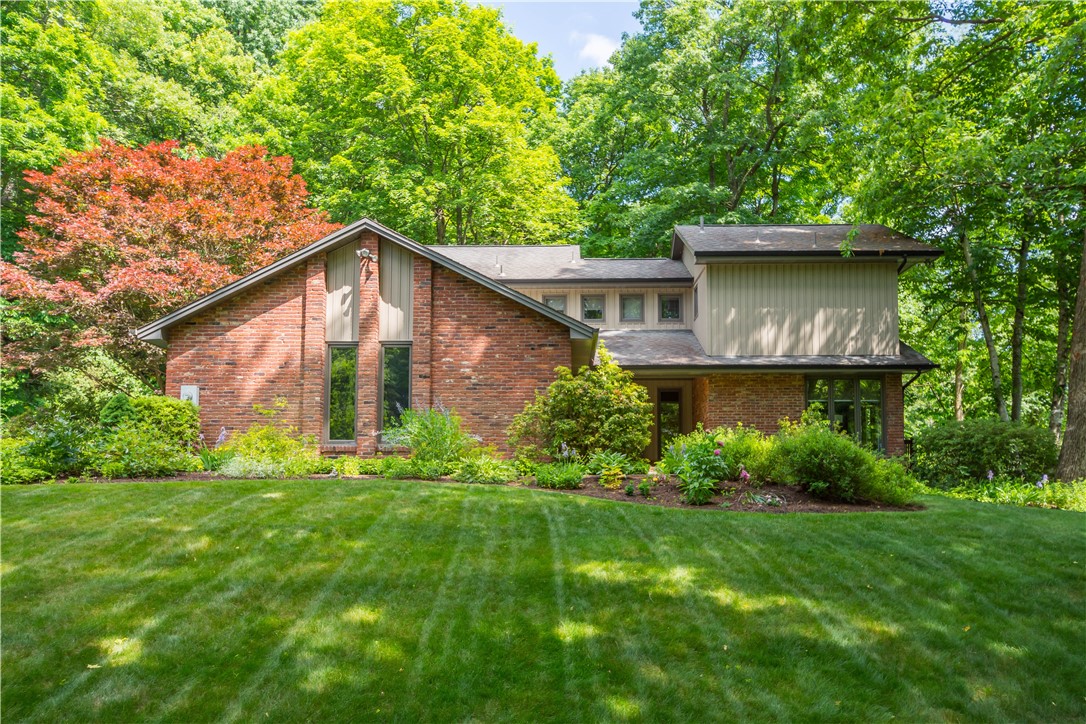 202 Downing, MoonCrescent Township, PA 15108 MLS 1608835 Coldwell