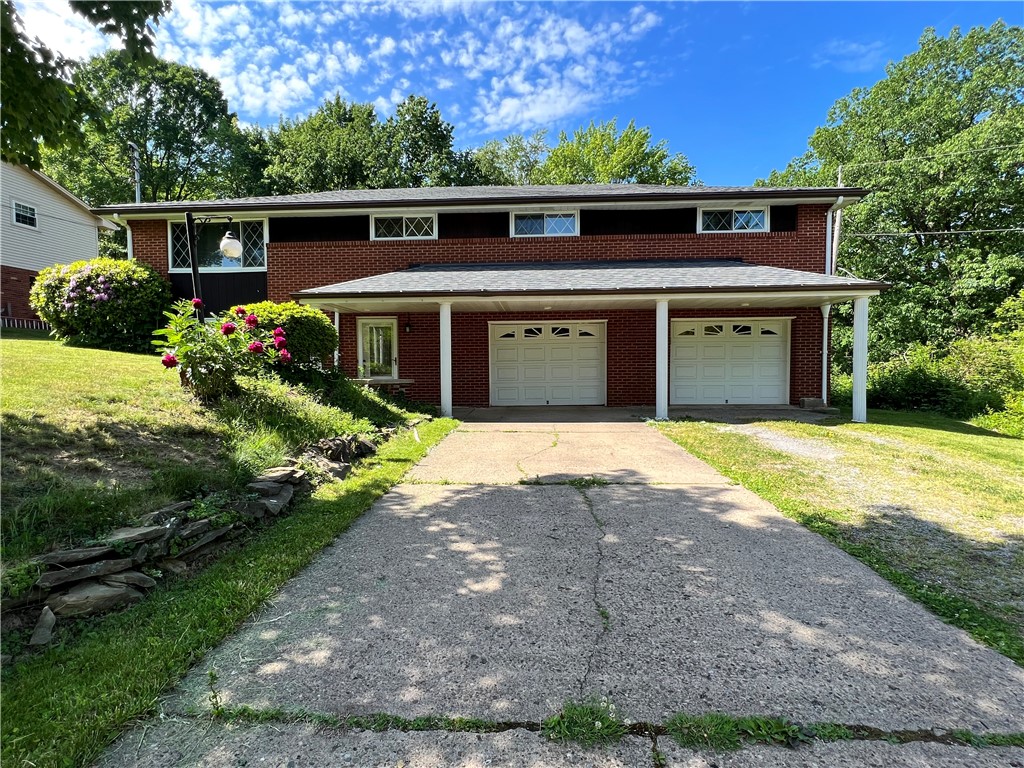 35 Sterling Dr, Robinson Twp NWA, PA 15108 MLS 1609936 Coldwell