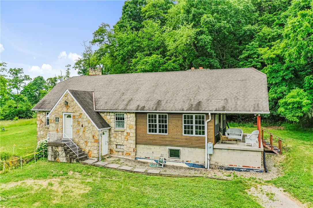 7185 Guyer Rd, Upper Burrell, PA 15068 MLS 1611486 Coldwell Banker