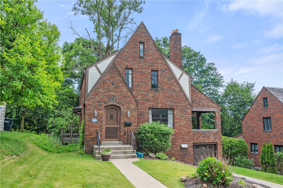 206 Monroe Dr, Ross Twp, PA 15229 MLS 1611795 Coldwell Banker