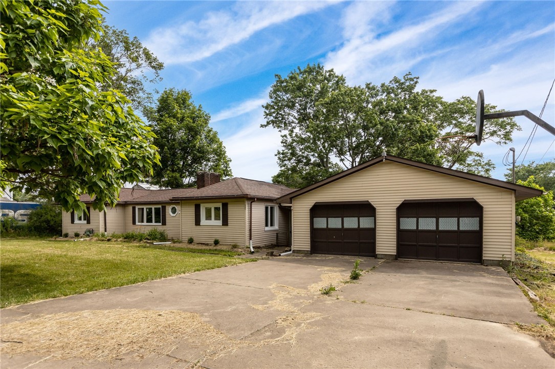 127 Beaver Ave, West Sunbury, PA 16061 MLS 1611954 Coldwell Banker