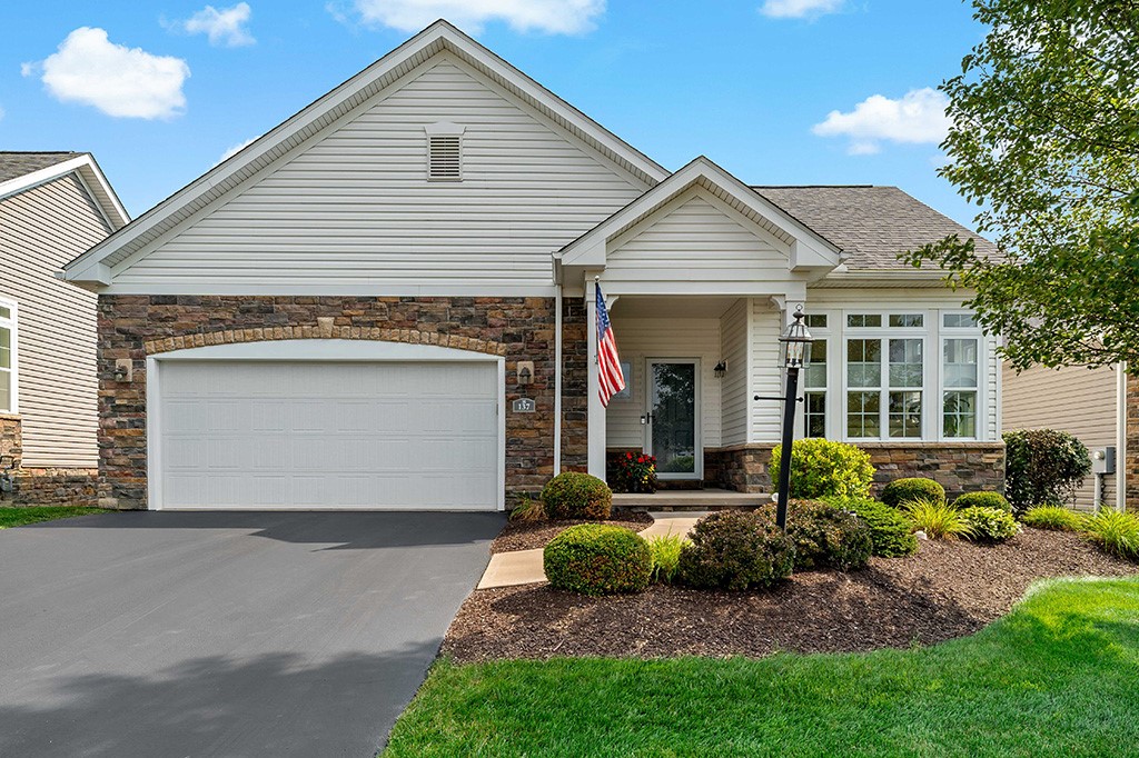 137 Cobblestone Dr, Ohio Township, PA 15237 MLS 1614350 Coldwell Banker