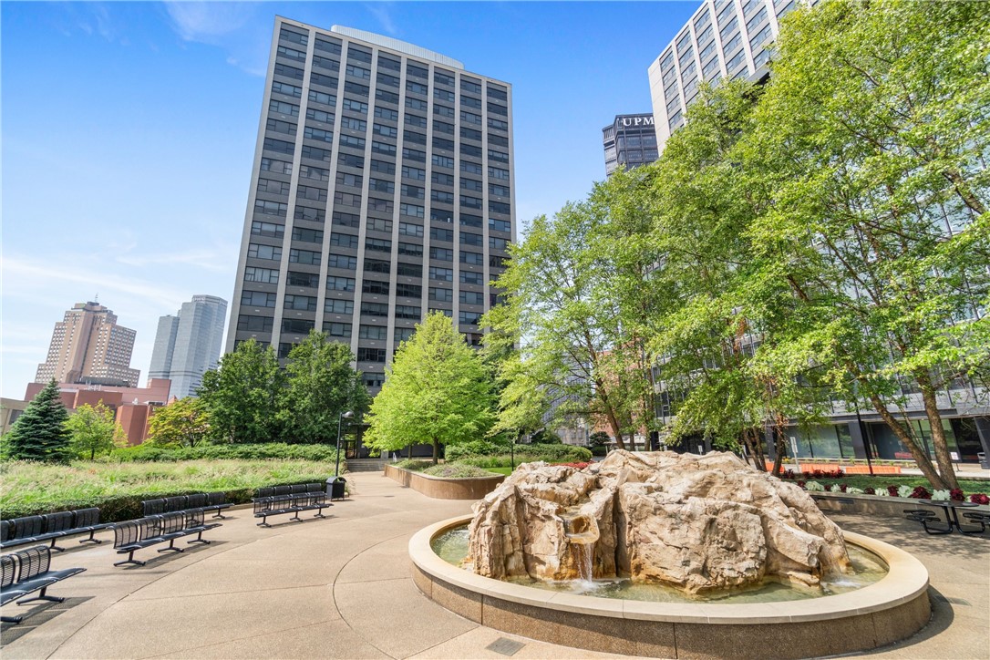 112 Washington Pl #2C, Pittsburgh, PA 15219 - MLS 1614793 - Coldwell Banker