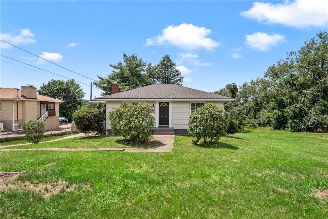 2066 McKees Rocks Rd, Kennedy Township, PA 15136 MLS 1615312