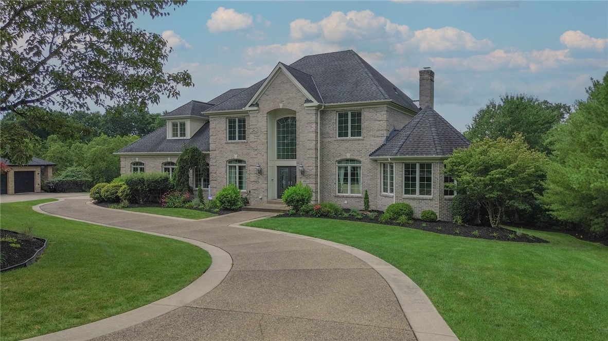 104 Fox Path, MoonCrescent Township, PA 15108 MLS 1617464 Coldwell Banker