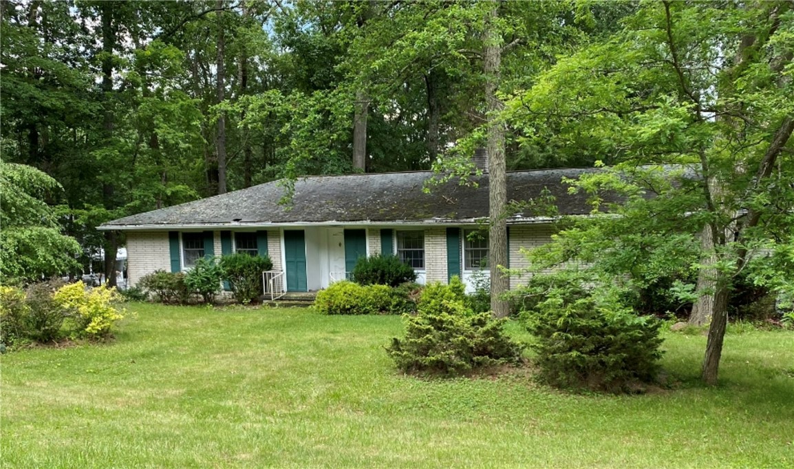 52 Applewood Valley Dr, Marion Township, PA 16214 MLS 1617699