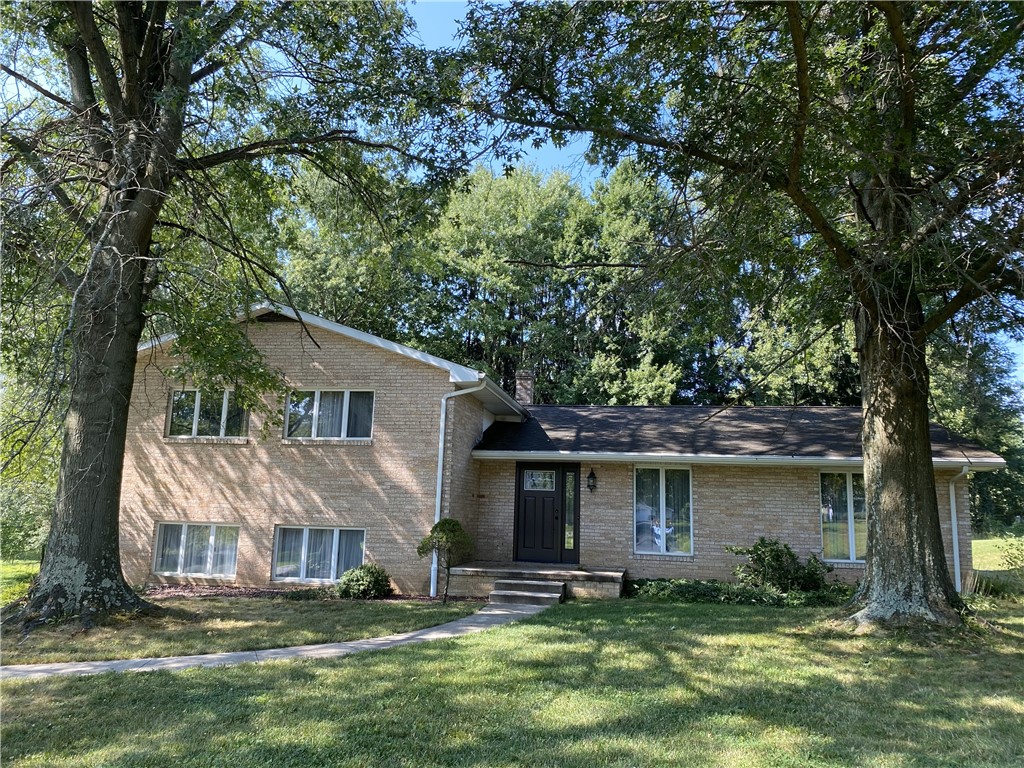 1169 Kings Chapel Rd, Neshannock Township, PA 16105 MLS 1618236