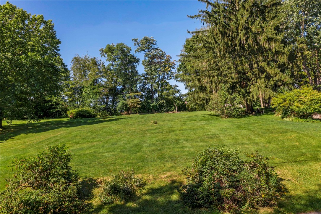 220 Hwy View Dr, Peters Township, PA 15317 MLS 1621415 Coldwell Banker