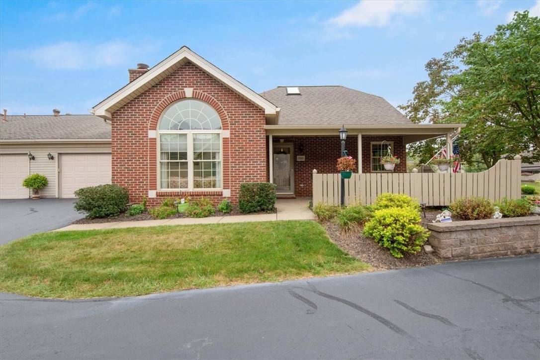 1560 Meerschaum Ln, Kennedy Township, PA 15108 MLS 1623338 Coldwell