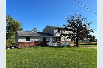 116 Buffalo Rd N, Hopewell, PA 15301 - Photo 1