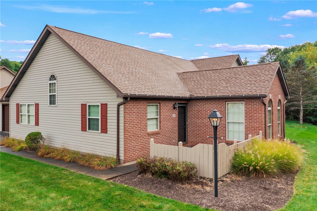 132 Barrington Dr, Collier Township, PA 15071 MLS 1625781 Coldwell