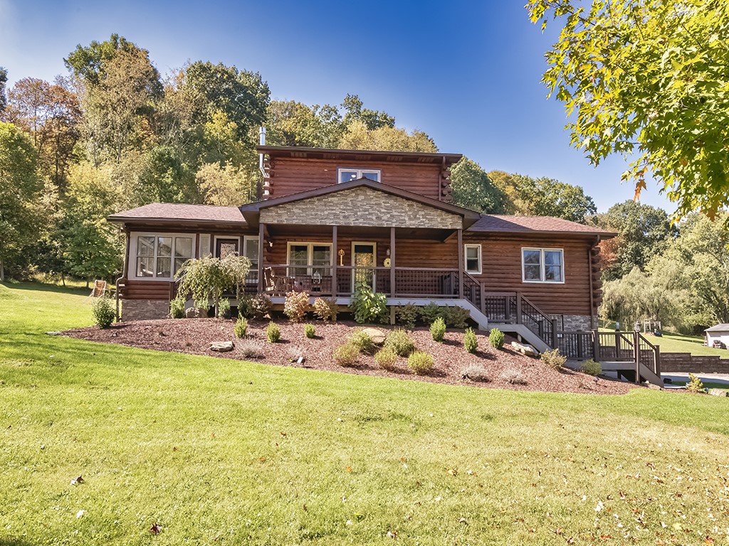 586 Wileys Run Ct, Upper Burrell, PA 15613 MLS 1626394 Coldwell Banker