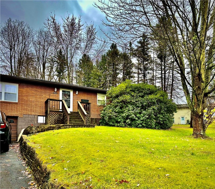 256 Cloverleaf Dr, Salem Township, PA 15626 MLS 1633487 Coldwell Banker