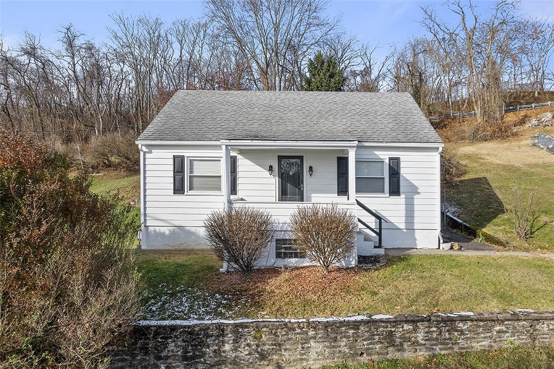 1221 Alter Ave, Tarentum, PA 15084 MLS 1634172 Coldwell Banker