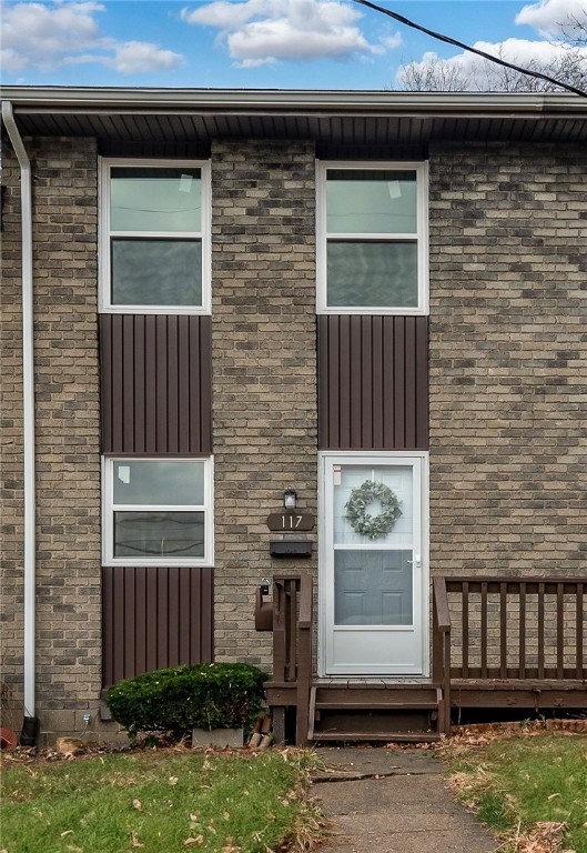 117 S N St, Springdale Boro, PA 15144 MLS 1634676 Coldwell Banker